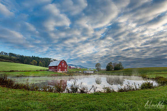 Edray Barn Fall Morning (2025)