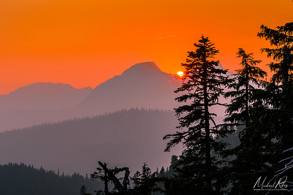 Smoky Sunset, Mt Ranier National Park (2017)