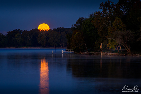 Hunter's Moon Setting over Blennherhasset Island (2018)