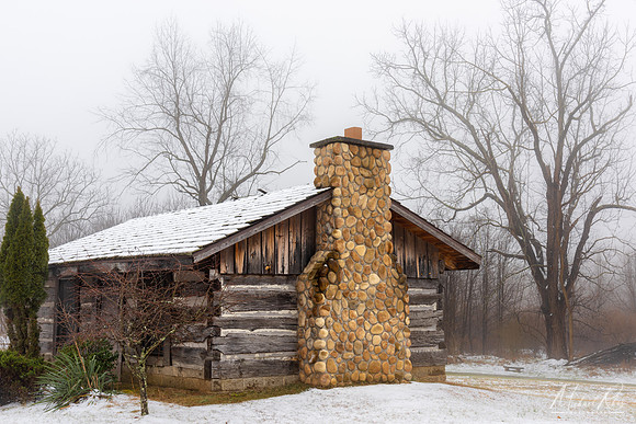 Log Cabin in Washington Bottom (2019)