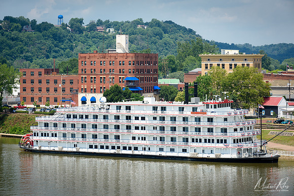 Queen of the Mississippi (2017)