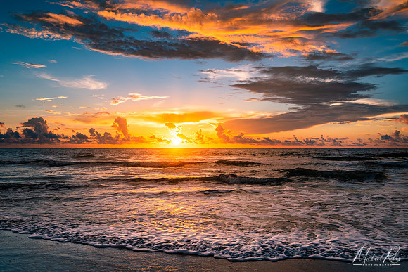 Fernandino Beach Sunrise (2020)