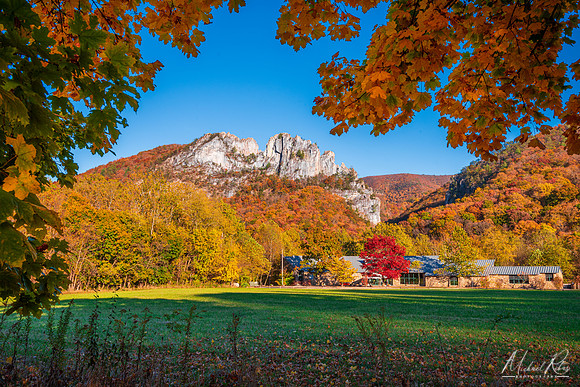 Seneca Rocks Fall (2020)