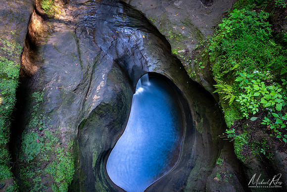 Devil's Bathtub at Old Man's Cave (2019)