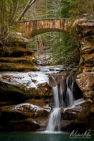 Old Man's Cave Upper Falls in Winter(2021)